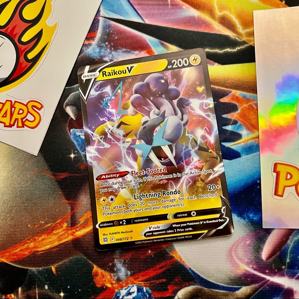 Pokémon Raikou V Card brilliant stars